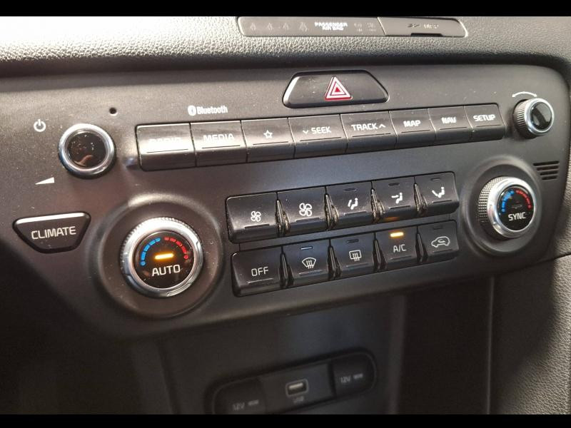 Kia Sportage 1.6 CRDi 115ch ISG Active 4x2  occasion � Auxerre - photo n�17