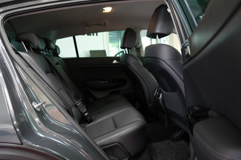 Kia Sportage 1.6 CRDi 136 4x2 BVA  occasion  Beaupuy - photo n5