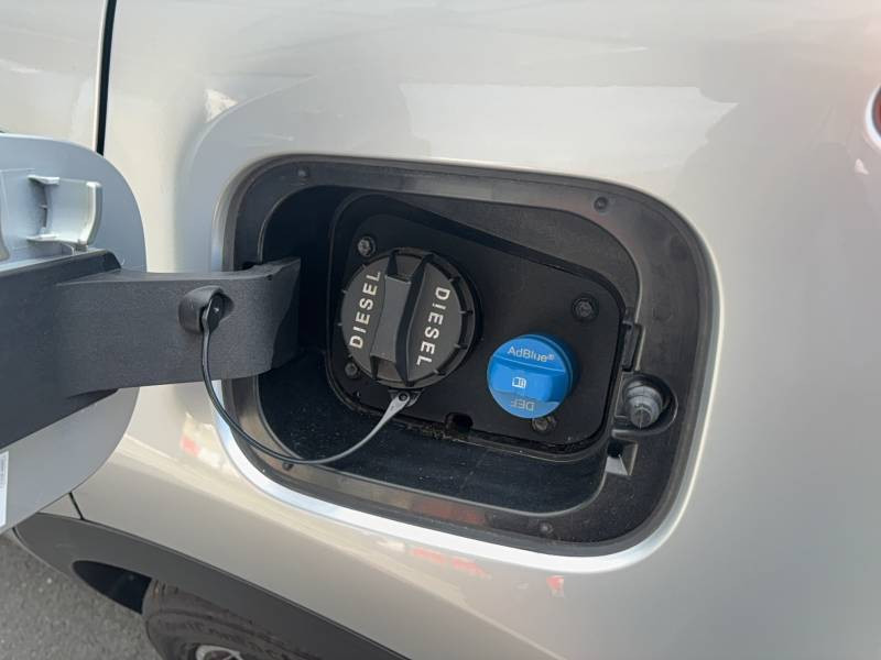 Kia Sportage 1.6 CRDi 136 ISG 4x2 DCT7 GT Line Premium  occasion � Villenave-d'Ornon - photo n�17