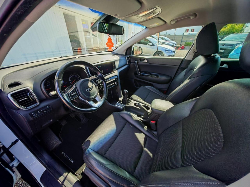 Kia Sportage 1.6 CRDI 136 Mild Hybrid Black Edition  occasion à Arcangues - photo n°5
