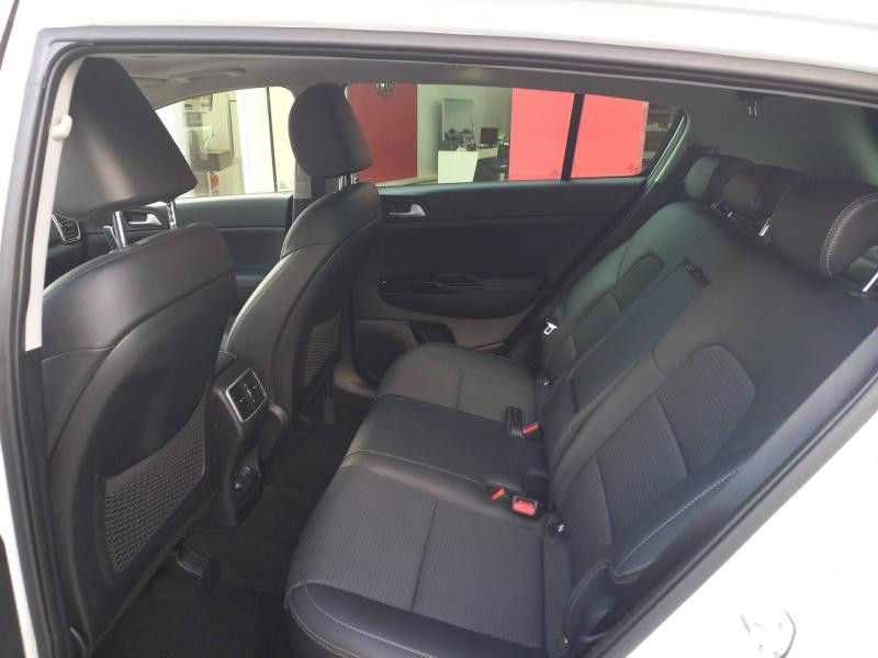 Kia Sportage 1.6 CRDi 136ch ISG Design 4x2 DCT7  occasion  Vert-Saint-Denis - photo n12