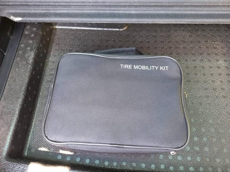 Kia Sportage 1.6 CRDi 136ch ISG Design 4x2 DCT7  occasion � Vert-Saint-Denis - photo n�14