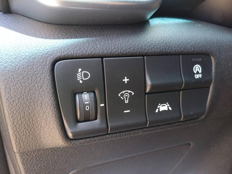 Kia Sportage 1.6 CRDi 136ch ISG Design 4x2 DCT7  occasion � Vert-Saint-Denis - photo n�17
