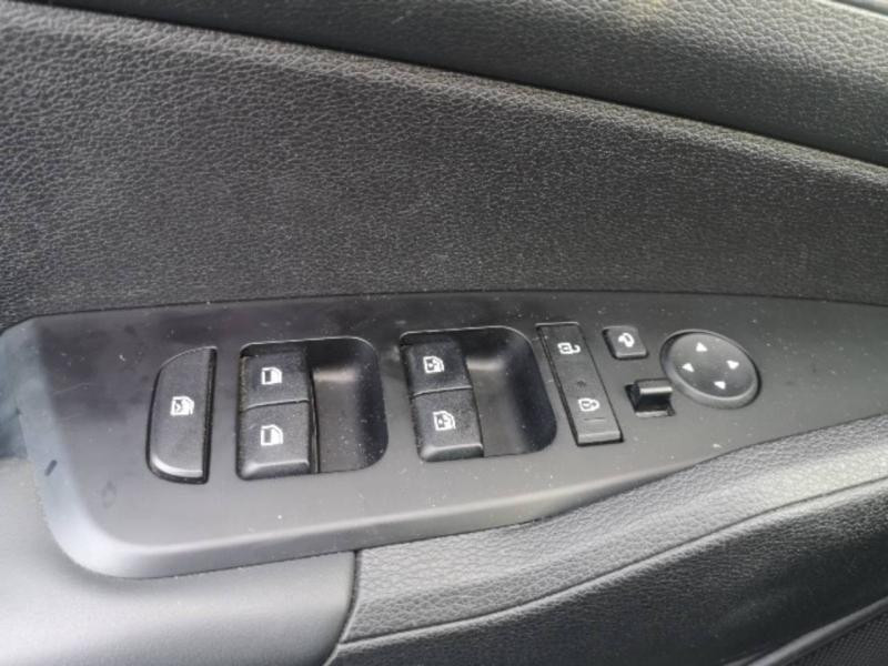 Kia Sportage 1.6 CRDi 136ch MHEV  Active DCT7 4x2  occasion � Saint-Maximin - photo n�20