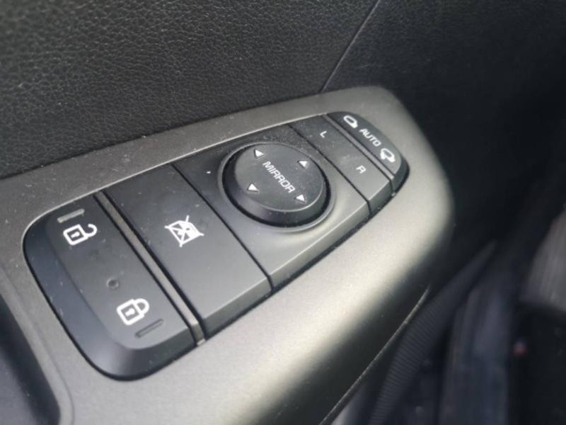 Kia Sportage 1.6 CRDi 136ch MHEV Black Edition 4x2  occasion � Saint-Maximin - photo n�20