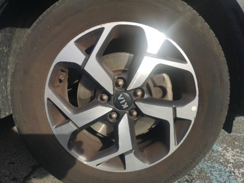 Kia Sportage 1.6 CRDi 136ch MHEV Black Edition 4x2  occasion � Saint-Maximin - photo n�12