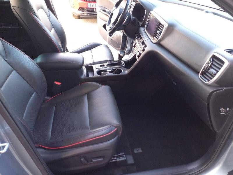 Kia Sportage 1.6 CRDi 136ch MHEV GT Line Premium 4x2 DCT7  occasion � Vert-Saint-Denis - photo n�11