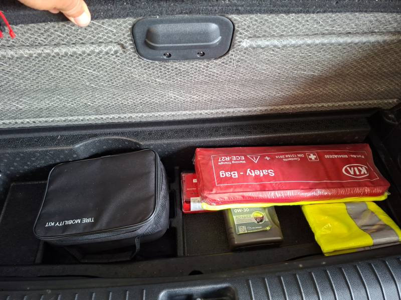 Kia Sportage 1.6 CRDi 136ch MHEV ISG BVM6 4x2 Black Edition  occasion � TARBES - photo n�11