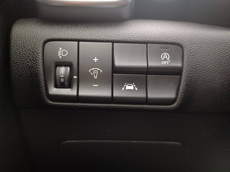 Kia Sportage 1.6 CRDi 136ch MHEV ISG DCT7 4x2 Black Edition Business  occasion  Villenave-d'Ornon - photo n14