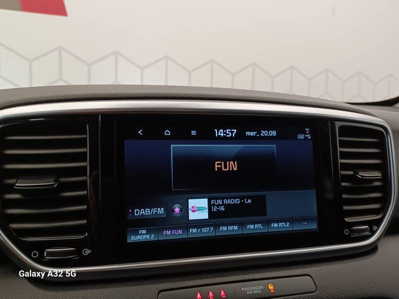 Kia Sportage 1.6 CRDi 136ch MHEV ISG DCT7 4x2 Black Edition  occasion � La Teste-de-Buch - photo n�16