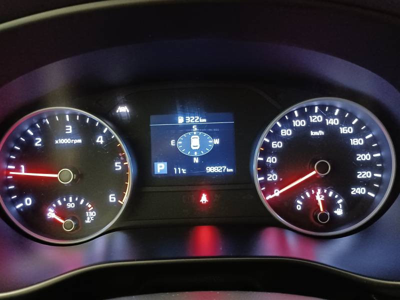 Kia Sportage 1.6 CRDi 136ch MHEV ISG DCT7 4x2 Black Edition  occasion � Limoges - photo n�14