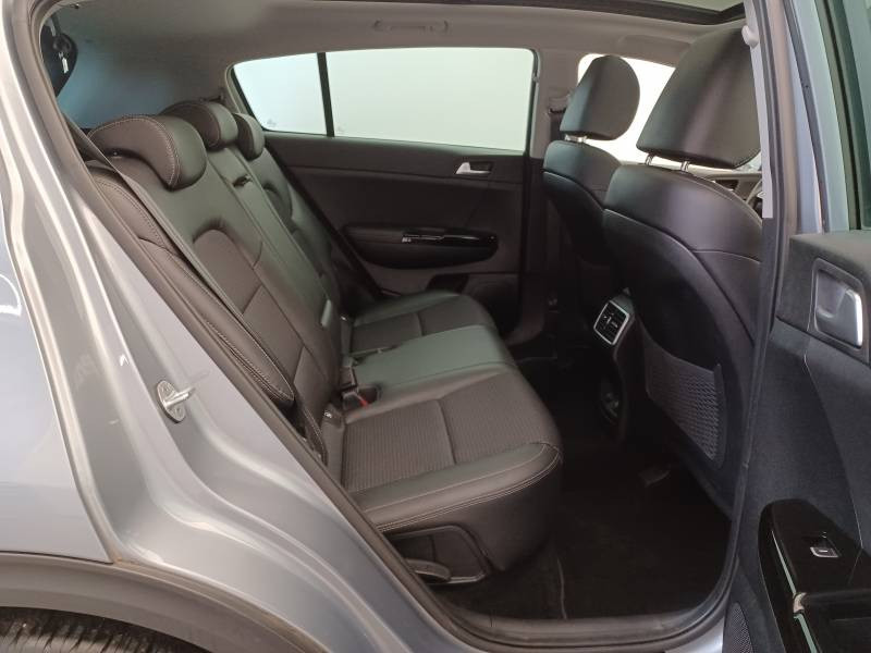 Kia Sportage 1.6 CRDi 136ch MHEV ISG DCT7 4x2 Black Edition  occasion � Bruges - photo n�15
