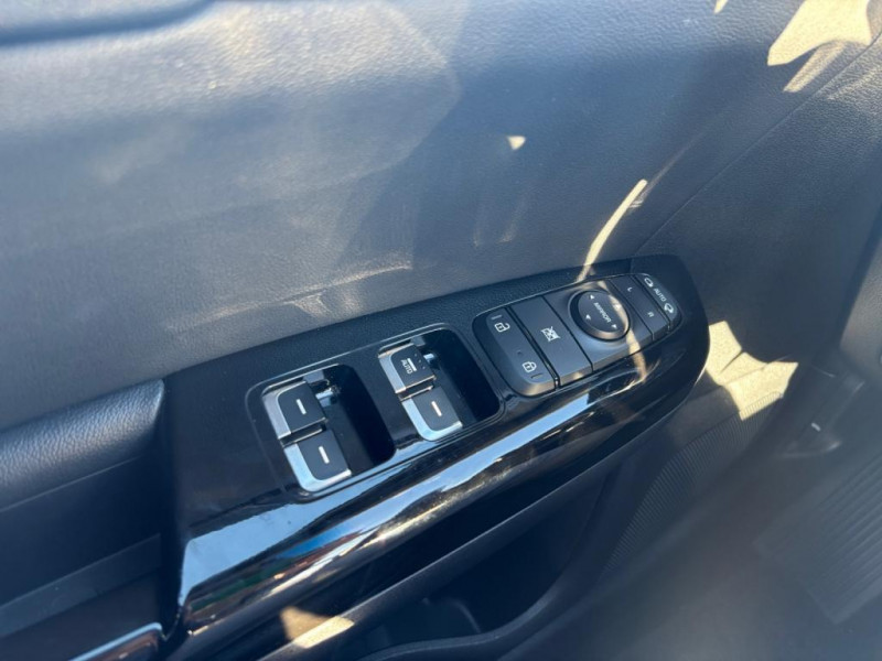 Kia Sportage 1.6 CRDI MHEV 136ch Black Edition  occasion � Lormont - photo n�13