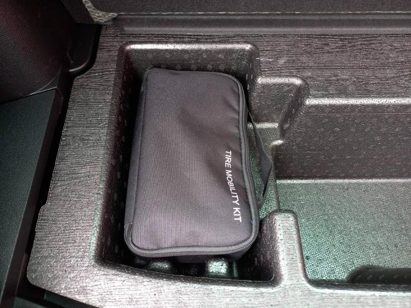 Kia Sportage 1.6 T-GDi 150ch MHEV  Design DCT7 4x2  occasion  Vert-Saint-Denis - photo n14