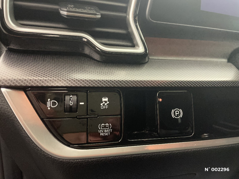 Kia Sportage 1.6 T-GDI 210CH ISG HYBRIDE BVA6 4X2 30 Years  occasion � Mont�vrain - photo n�15