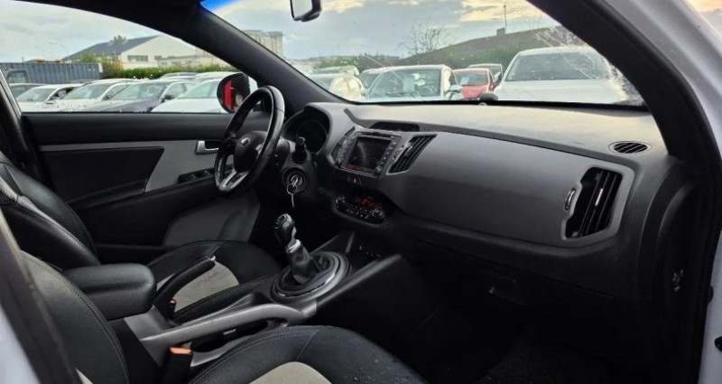 Kia Sportage 1.7 CRDI 115 ACTIVE 4X2 ISG  occasion � Blois - photo n�7