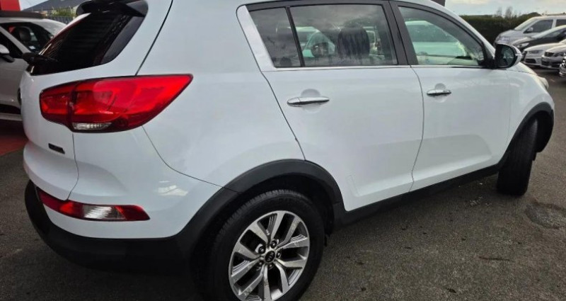 Kia Sportage 1.7 CRDI 115 ACTIVE 4X2 ISG  occasion � Blois - photo n�5