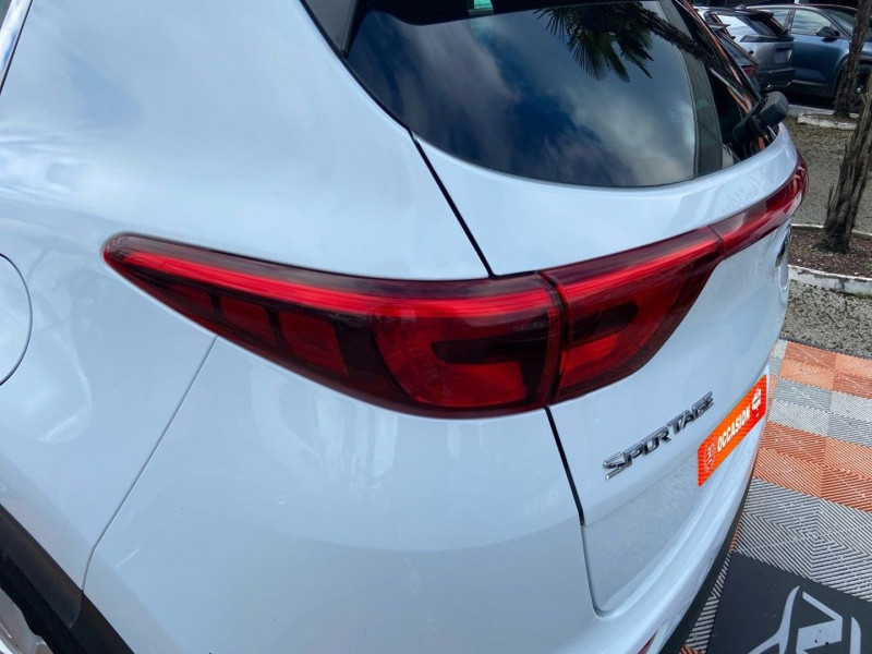 Kia Sportage 1.7 CRDI 115 BV6 PACK NAVI 1 �re main  occasion � Sa�x - photo n�11