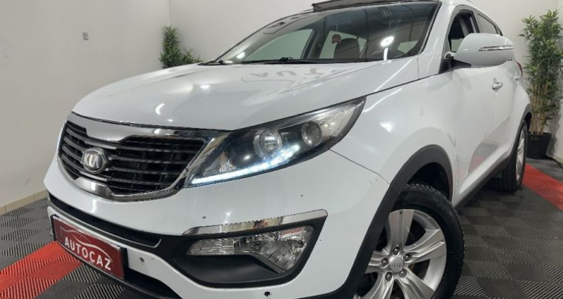Kia Sportage 1.7 CRDi 115 ISG 2WD Premium  CAMERA/TOIT OUVRANT  occasion  THIERS - photo n2