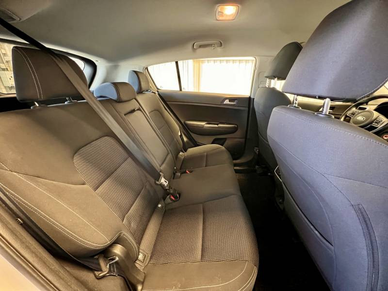 Kia Sportage 1.7 CRDi 115 ISG 4x2 Active  occasion à TARBES - photo n°9