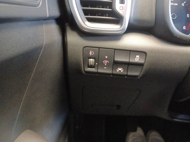 Kia Sportage 1.7 CRDi 115 ISG 4x2 Active  occasion  TARBES - photo n17