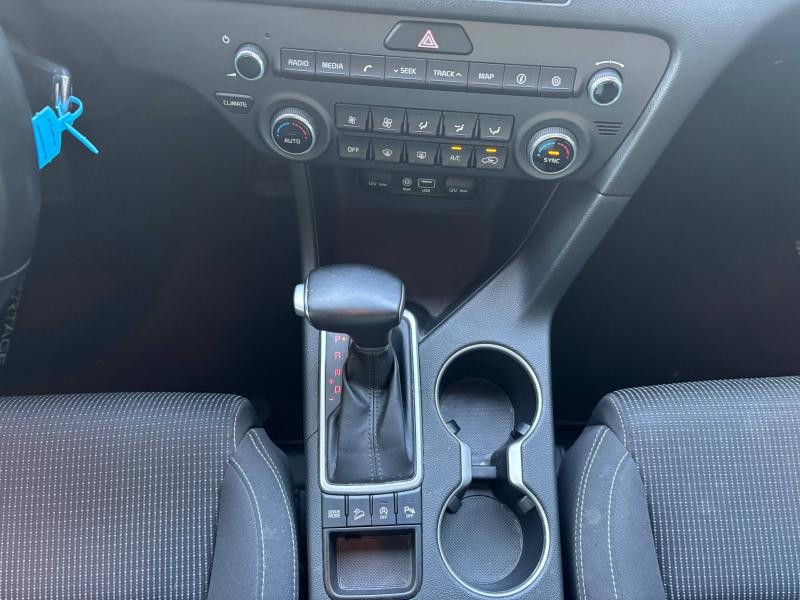 Kia Sportage 1.7 CRDi 141ch ISG Active 4x2 DCT7  occasion  Barberey-Saint-Sulpice - photo n16