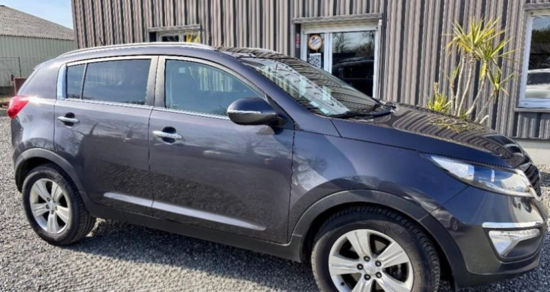 Kia Sportage 1.7 CRDI TURBO  occasion � Piré-Chancé - photo n�2