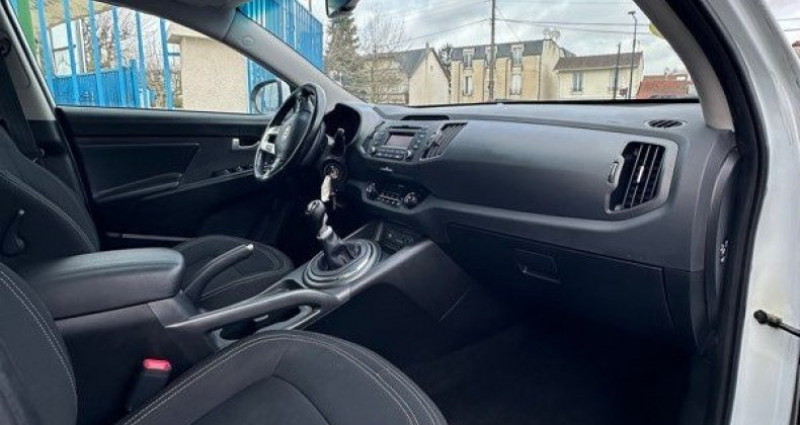 Kia Sportage 1.7l CRDI 115ch  occasion � Montfermeil - photo n�4