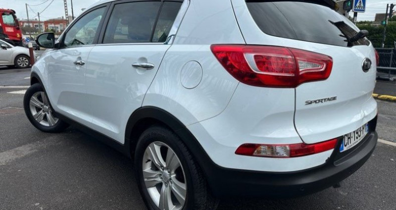 Kia Sportage 1.7l CRDI 115ch  occasion � Montfermeil - photo n�3