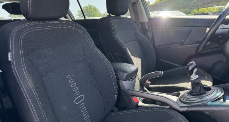 Kia Sportage 2.0 CRDi 136 4WD Active  occasion à COURNON - photo n°6