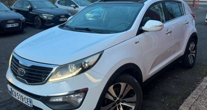 Kia Sportage 2.0 CRDi 136ch Premium 4x4 TOIT OUVRANT CAMERA  occasion � Clermont Ferrand - photo n�3