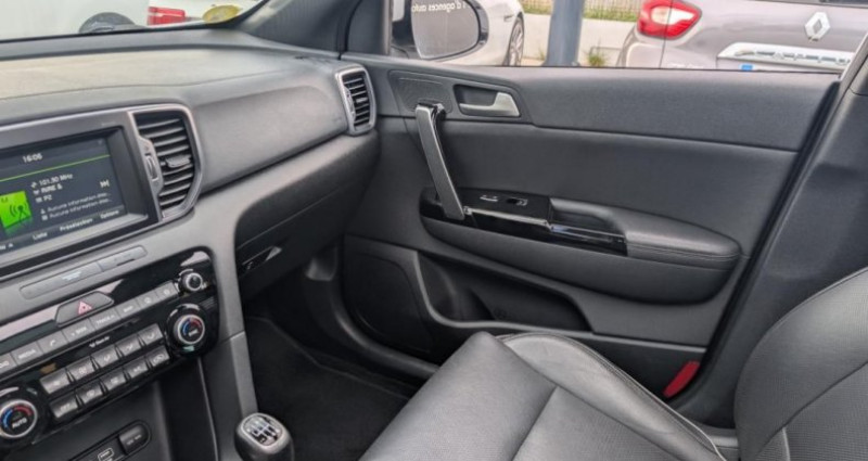 Kia Sportage 2.0 TURBO CRDI 135 GT LINE 1 ERE MAIN+TOIT OUVRANT  occasion à ANDREZIEUX-BOUTHEON - photo n°6