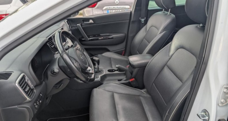Kia Sportage 2.0 TURBO CRDI 135 GT LINE 1 ERE MAIN+TOIT OUVRANT  occasion à ANDREZIEUX-BOUTHEON - photo n°4