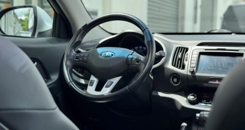 Kia Sportage 2.0L CRDI 135ch PREMIUM 4X4 BVA Toit ouvrant Siges chauffan  occasion  tampes - photo n4