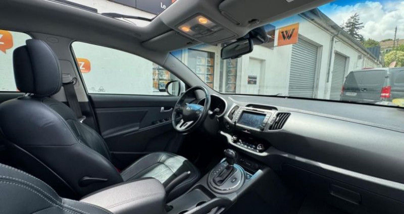 Kia Sportage 2.0L CRDI 135ch PREMIUM 4X4 BVA Toit ouvrant Siges chauffan  occasion  tampes - photo n3