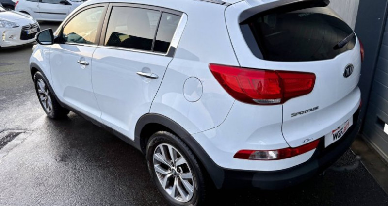 Kia Sportage III 1.7 CRDi 115 Premium ISG  occasion � Bréal-sous-Montfort - photo n�3