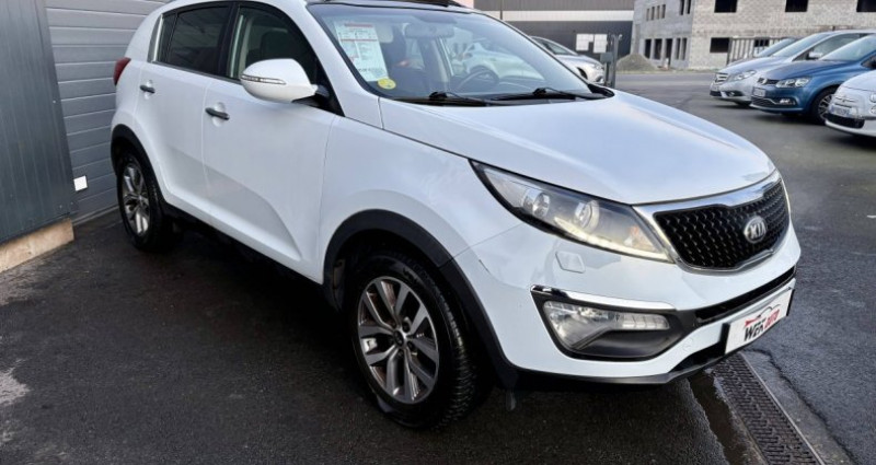Kia Sportage III 1.7 CRDi 115 Premium ISG  occasion � Bréal-sous-Montfort - photo n�2
