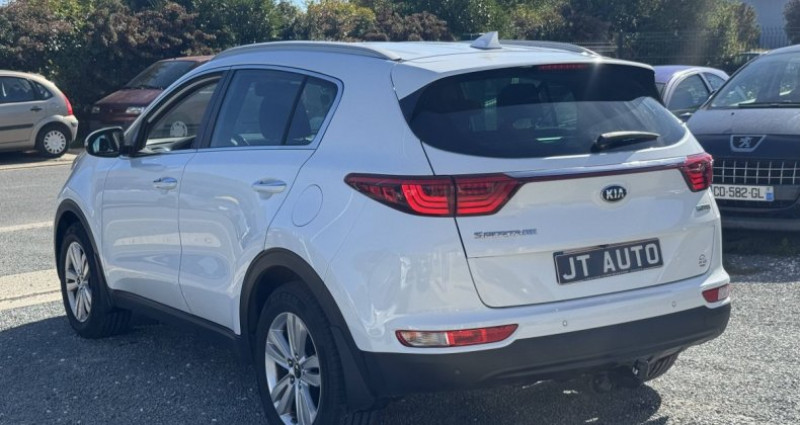 Kia Sportage IV 1.7 CRDi 115ch ISG Active 4x2  occasion  Saint-Mdard-d'Aunis - photo n7