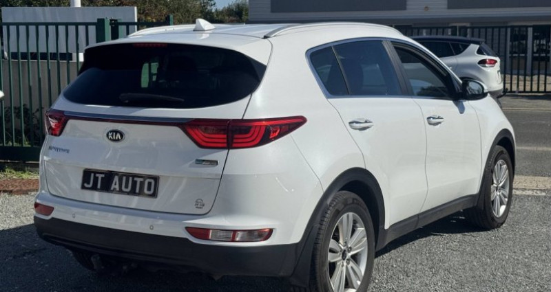 Kia Sportage IV 1.7 CRDi 115ch ISG Active 4x2  occasion  Saint-Mdard-d'Aunis - photo n5