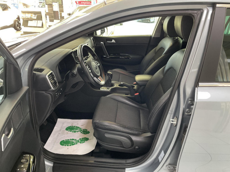 Kia Sportage KIA Sportage 1.6 CRDi 136ch MHEV ISG BVM6 4x2 Black Edition  occasion � Meaux - photo n�18