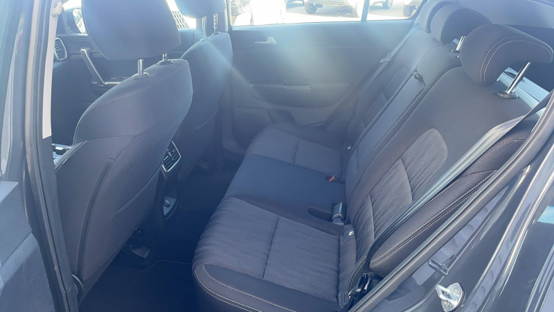Kia Sportage Sportage 1.6 CRDi 136ch MHEV DCT7 4x2 Design 5p  occasion � Brive-la-Gaillarde - photo n�13