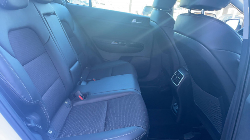 Kia Sportage Sportage 1.6 CRDi 136ch MHEV DCT7 4x2 Design 5p  occasion  Brive-la-Gaillarde - photo n12