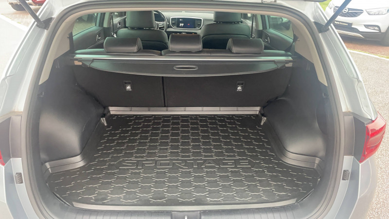 Kia Sportage Sportage 1.6 CRDi 136ch MHEV ISG DCT7 4x2 Black Edition 5p  occasion  Brive-la-Gaillarde - photo n13