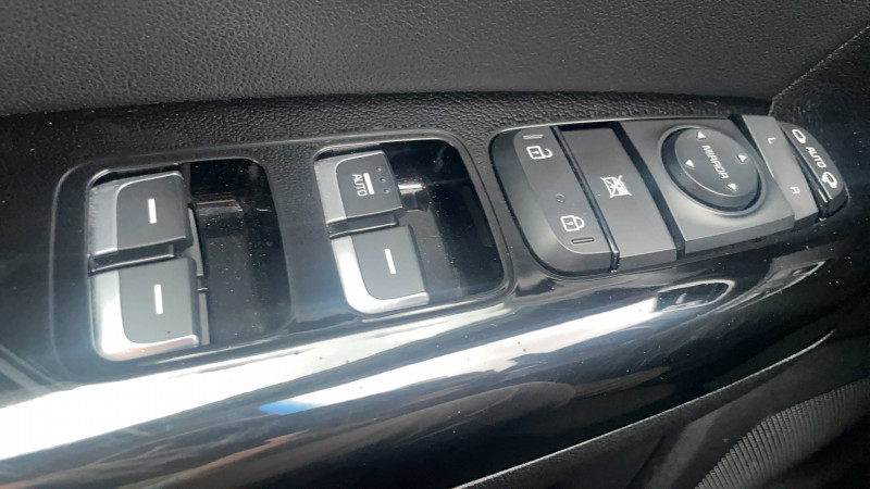 Kia Sportage Sportage 1.6 CRDi 136ch MHEV ISG DCT7 4x2 Black Edition 5p  occasion  Brive-la-Gaillarde - photo n14