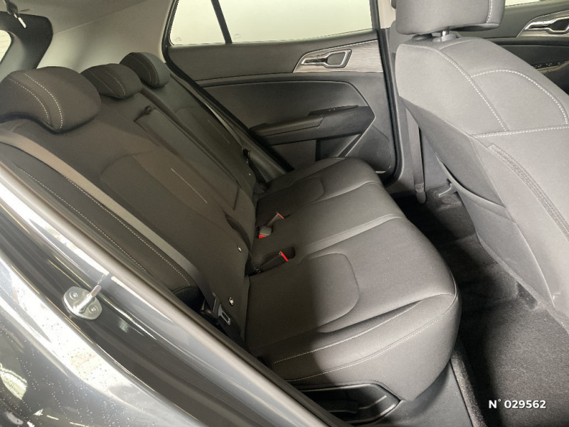 Kia Sportage Sportage 1.6 T-GDi 150ch MHEV BVM6 4x2 Active  occasion � Berck - photo n�11
