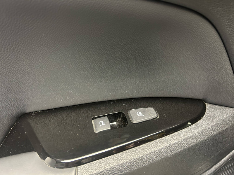 Kia Sportage Sportage 1.6 T-GDi 150ch MHEV DCT7 4x2 Design 5p  occasion � PERIGUEUX - photo n�18