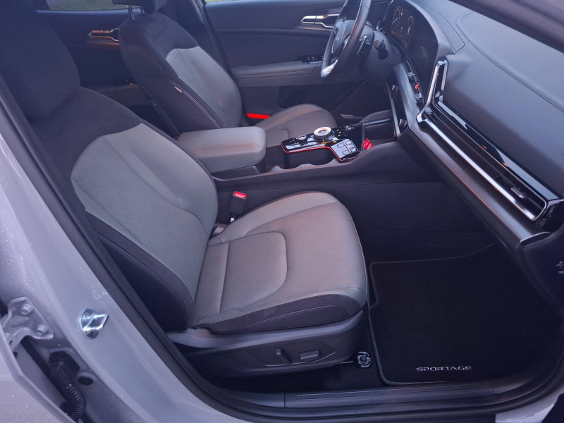Kia Sportage Sportage 1.6 T-GDi 210ch ISG Hybride BVA6 4x2 30 Years 5p  occasion � Brive-la-Gaillarde - photo n�12