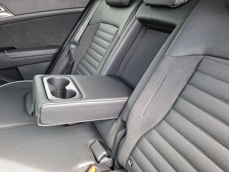 Kia Sportage Sportage 1.6 T-GDi 210ch ISG Hybride BVA6 4x2 GT-line Premiu  occasion � Saint-Laurent-des-Vignes - photo n�9