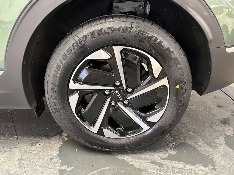 Kia Sportage Sportage 1.6 T-GDi 230ch ISG Hybride BVA6 4x2 Active 5p  occasion � PERIGUEUX - photo n�8