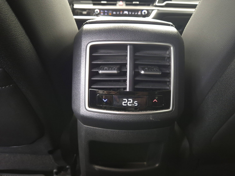 Kia Sportage Sportage 1.6 T-GDi 252ch ISG Hybride Rechargeable BVA6 4x4 G  occasion à LONS - photo n°17